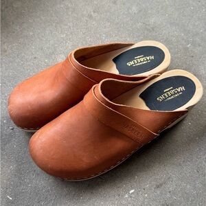 Swedish Hasbeens Women's Tan Leather Slip-Ons